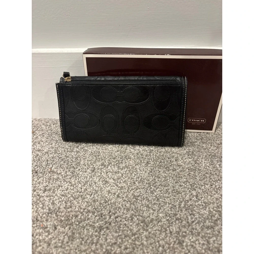 Coach signature trifold wallet/clutch black leather